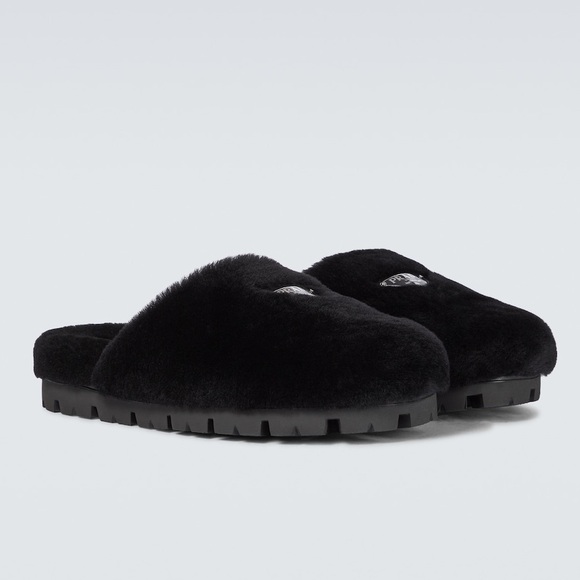 New Prada Shearling slippers 11 $1,050 - Picture 3 of 11